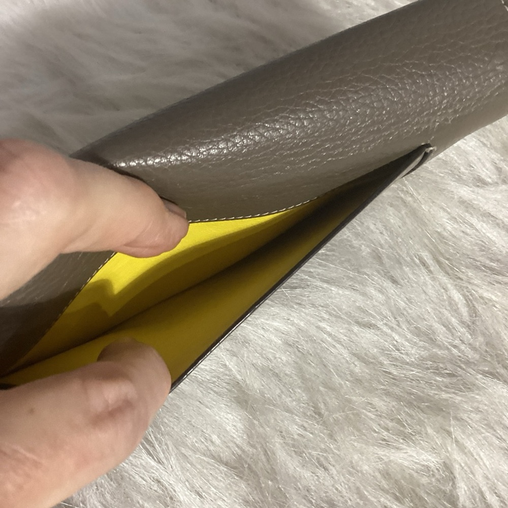 Celine Long Taupe Snap Wallet with COA - Picture 4 of 16